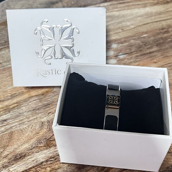 Rustic Cuff Black Silver Enamel Magnetic Hinged Bracelet Small/Medium - Picture 4 of 5